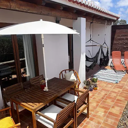 Open Loft In Alfambras - Amarelo *