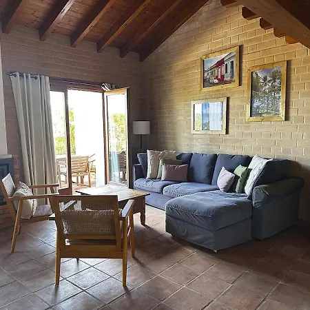 Open Loft In Alfambras - Amarelo *