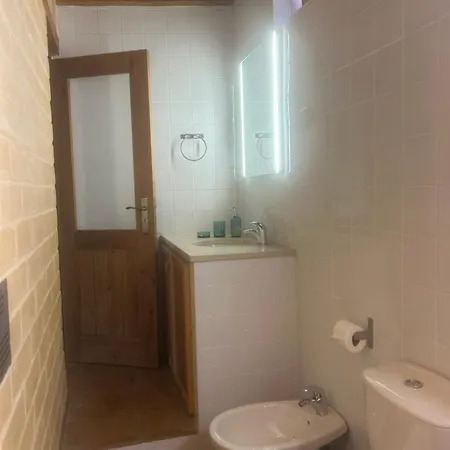 Open Loft In Alfambras - Amarelo Apartmán *